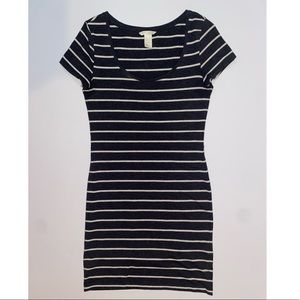 H&M BASIC STRIPED T-SHIRT DRESS